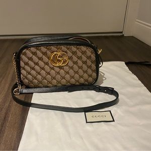 Gucci Marmont Small GG Shoulder Bag